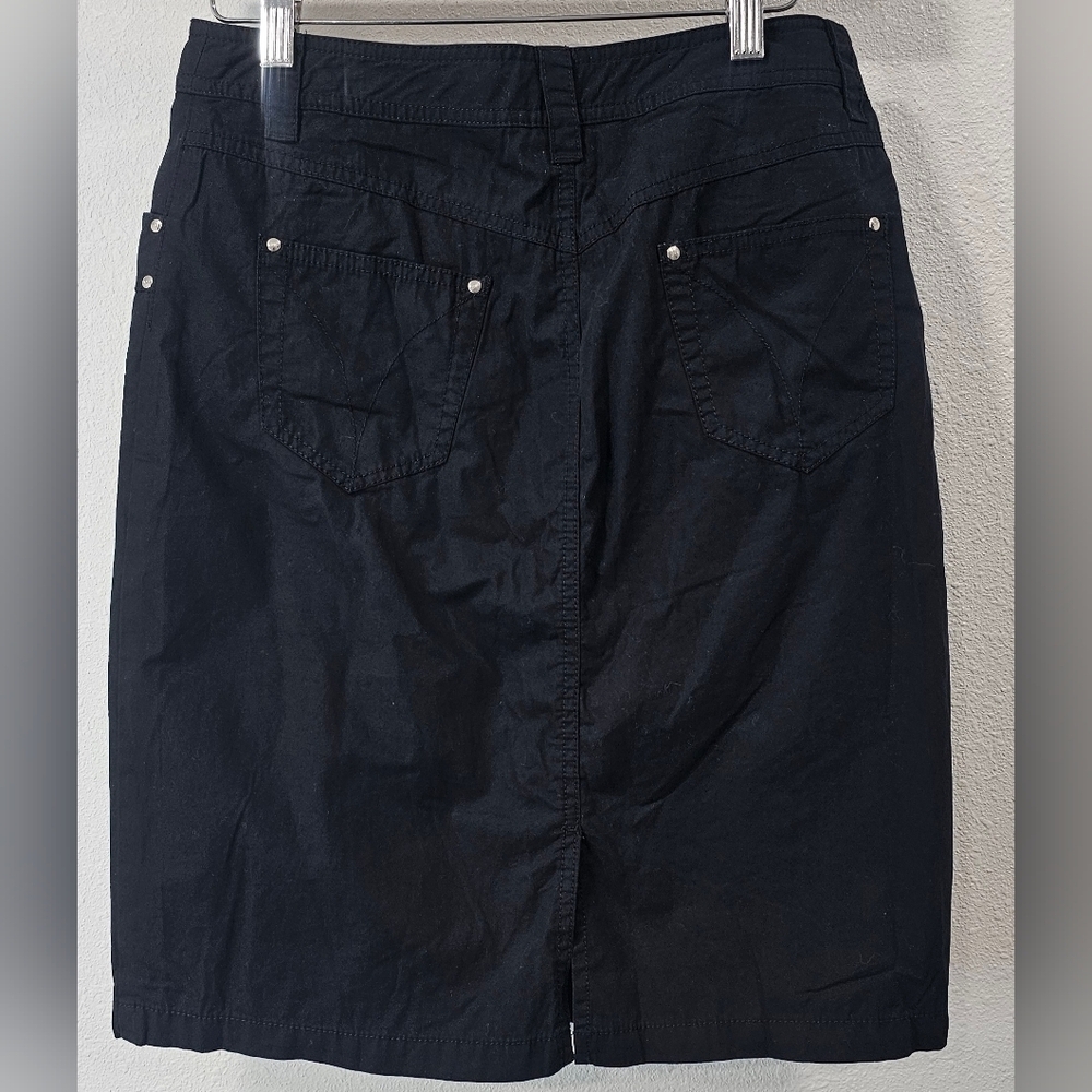 Jones New York Women's Black Lightweight Straight Mini Skirt Black Size 4 NWOT - Picture 4 of 10